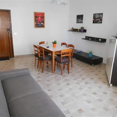 Bilocale Lido San Giovanni, Vicino Al Mare